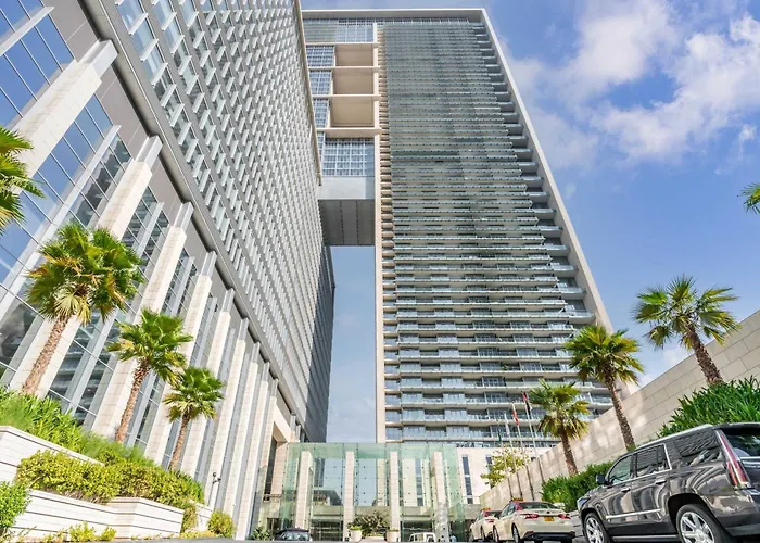 Silkhaus Newly Furnished Modern Difc Studio With Balcony