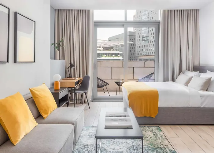 Silkhaus Newly Furnished Modern Difc Studio With Balcony